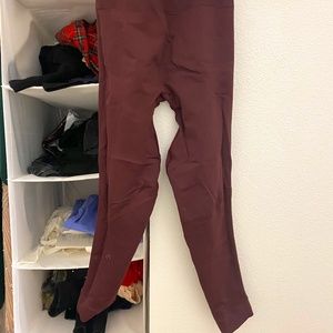 Lululemon cropped leggings